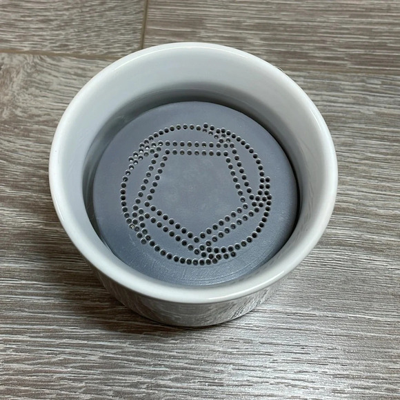 Grove Collaborative Bubble Up Soap Dispenser and Dish Brush Set White - Picture 7 of 7